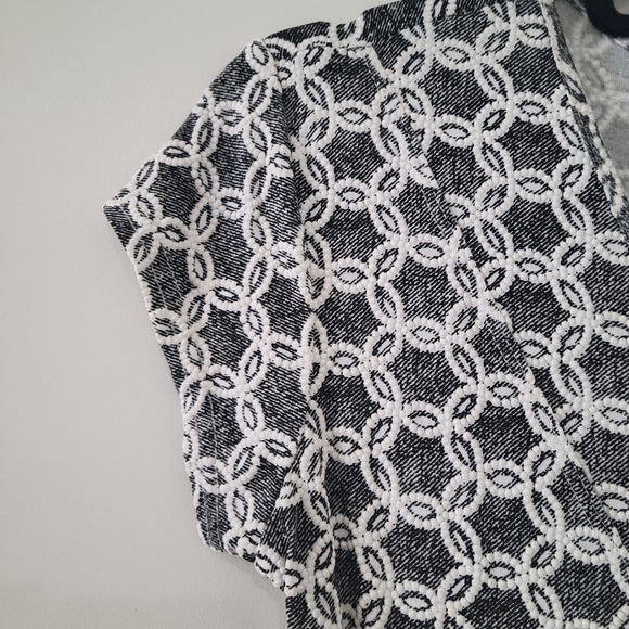 Virginia Key Paris Dress - Picture 5 of 11